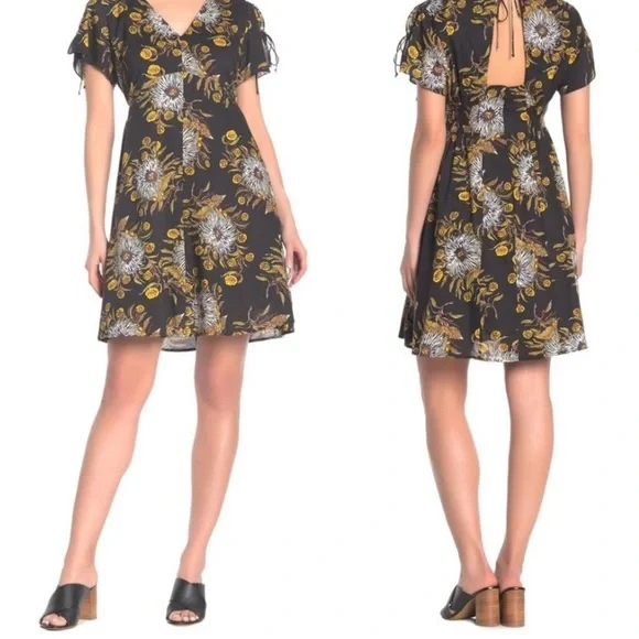 Madewell floral butterfly sleeve dress - Picture 3 of 7